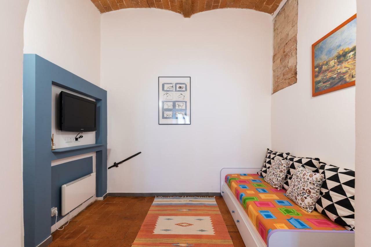 Stella Apartment *